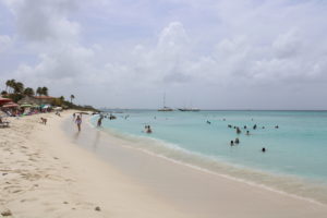 Arashi Beach auf Aruba