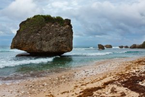 Riesige Felsformationen an der Bathsheba Bay, Barbados