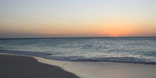 Strand des Bucuti Tara Beach Resort auf Aruba